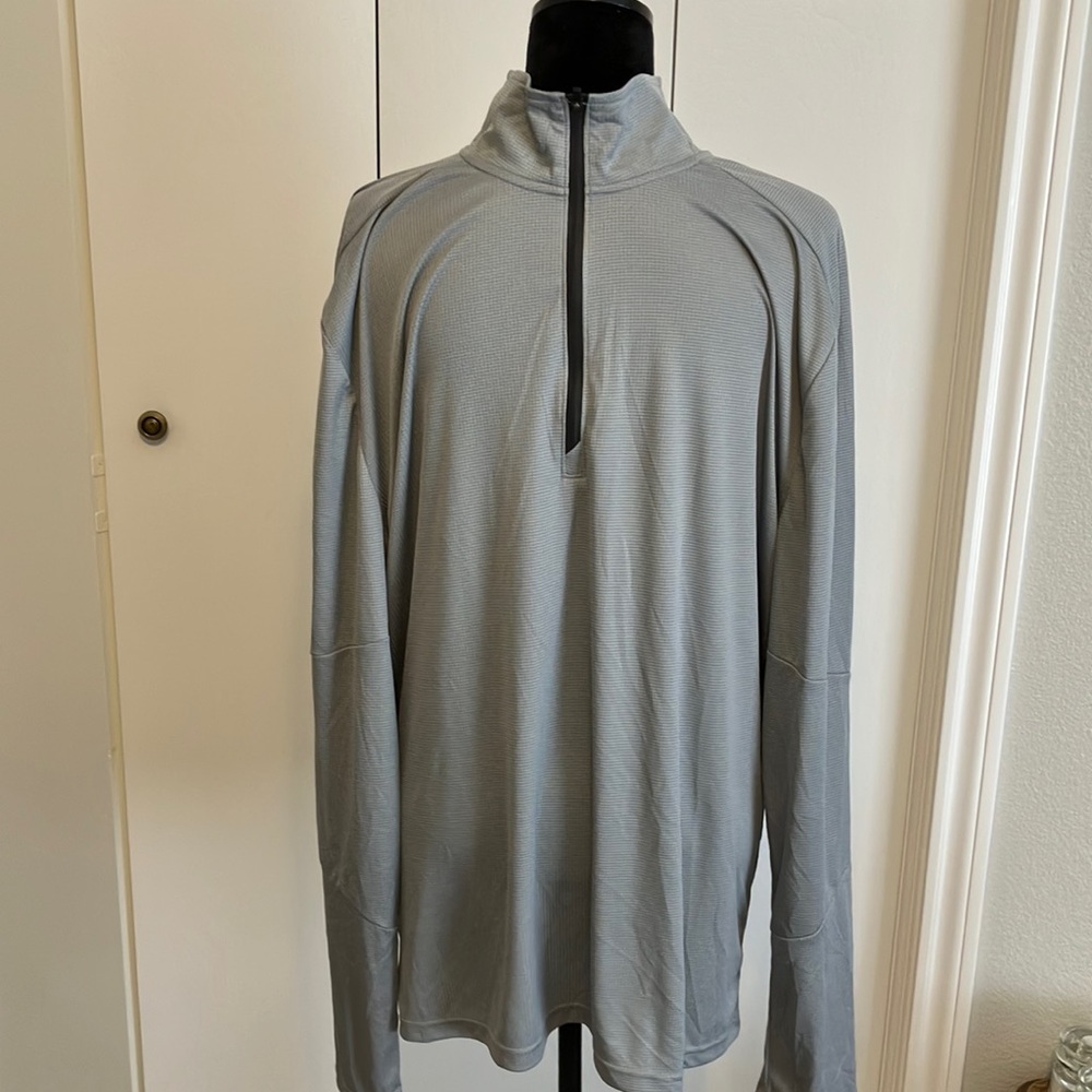 Men’s Running Shirt. Size XL